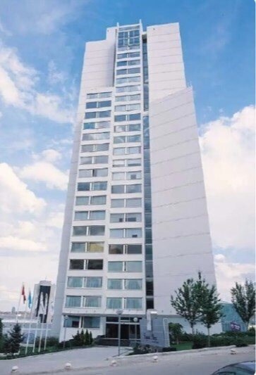 Отель Capital Plaza Hotel 4*