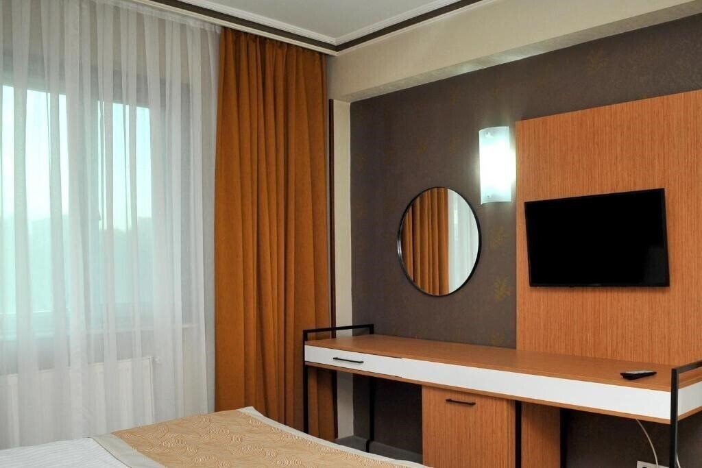 Фото Lion City Hotel Ankara (ex. Ankara Jolly Hotel) 3*