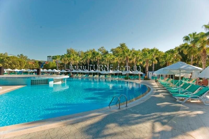 Отель Delphin Botanik Lares 5*