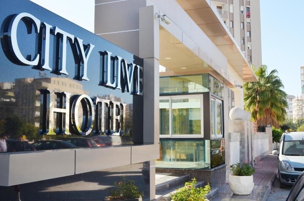 Отель City Live Hotel 4*