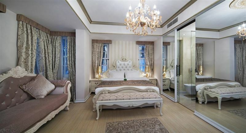 Картинка Elegance East Hotel 4*