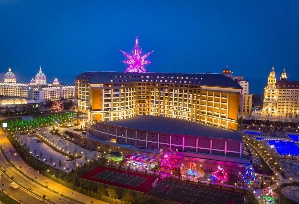 Отель Royal Seginus 5*