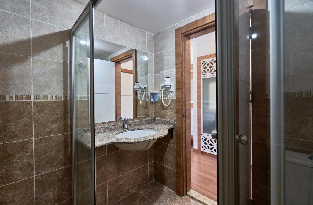 Отель Maya World Golf 4*