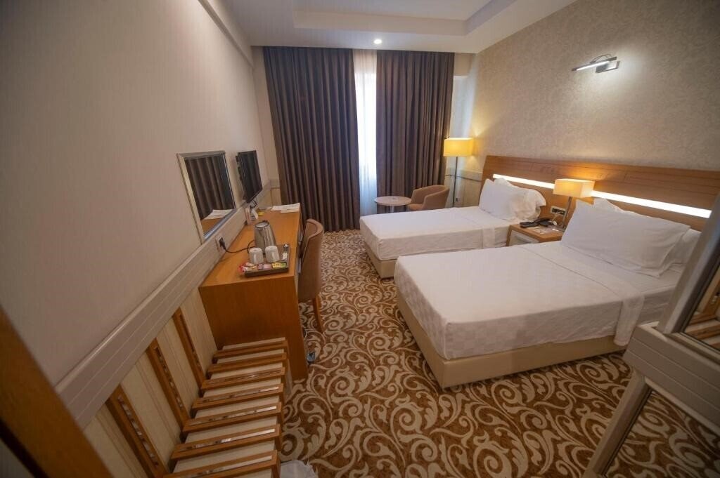 Фото Grand Itimat Hotel 5*