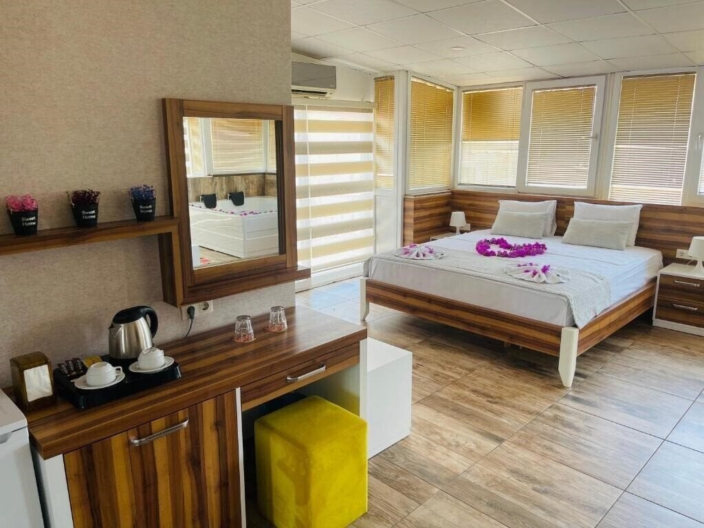 Фото Ale Park Hotel & Apartments (ex. Ata-K, Ales Park Hotel) 3*