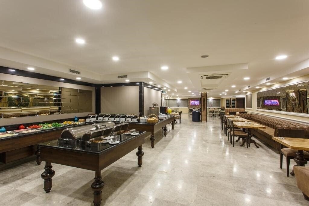 Картинка Antroyal 3*