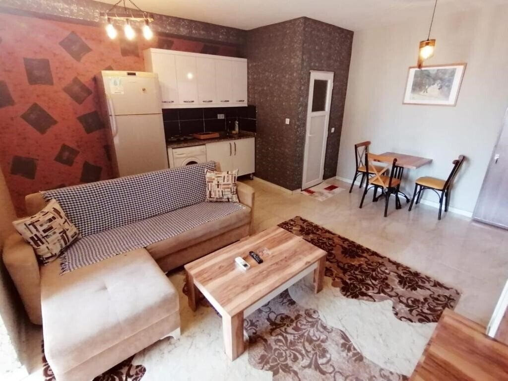 Фото Aziz Konaklama (ex. Aziz Apart Konaklama) 3*