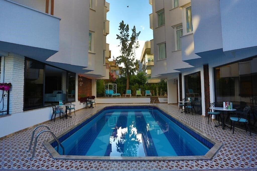 Изображение Azuu Hotel (ex. Azuu Suite Hotel, Azuu Boutique Hotel) 3*