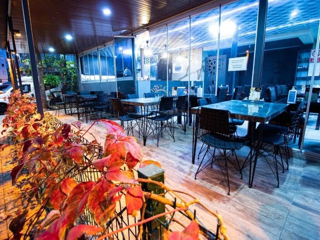 Фото Exporoyal Hotel 3*