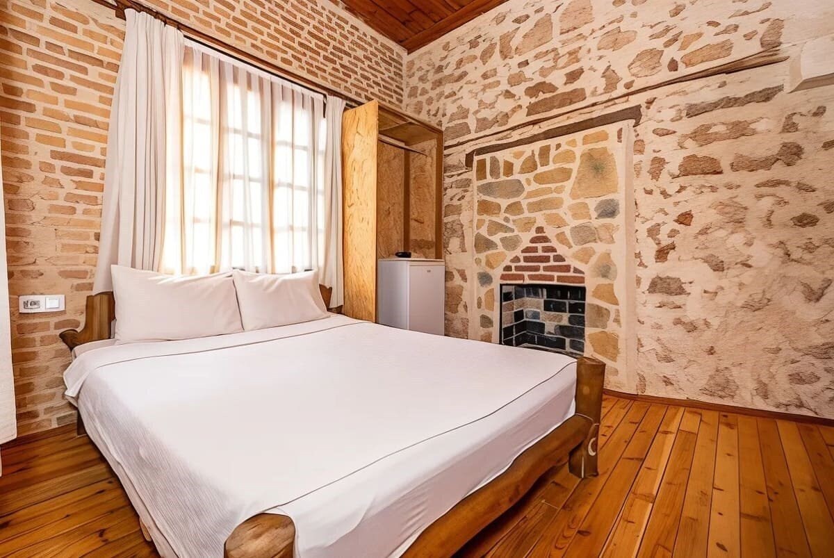 Отель Otel Wood House 3*