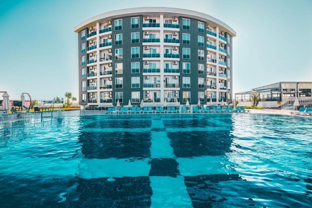 Отель Jura Hotels Lara (ex. Royal Towers Hotel Lara) 5*