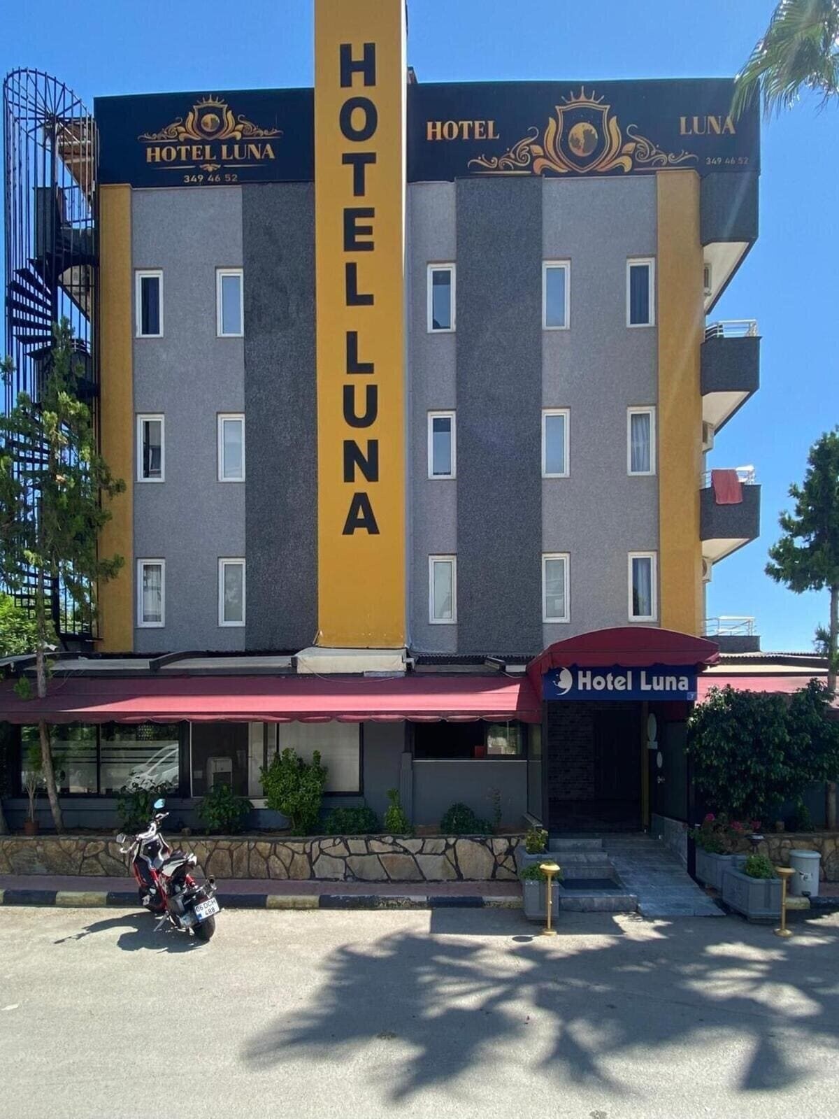 Отель Luna Hotel Lara 3*