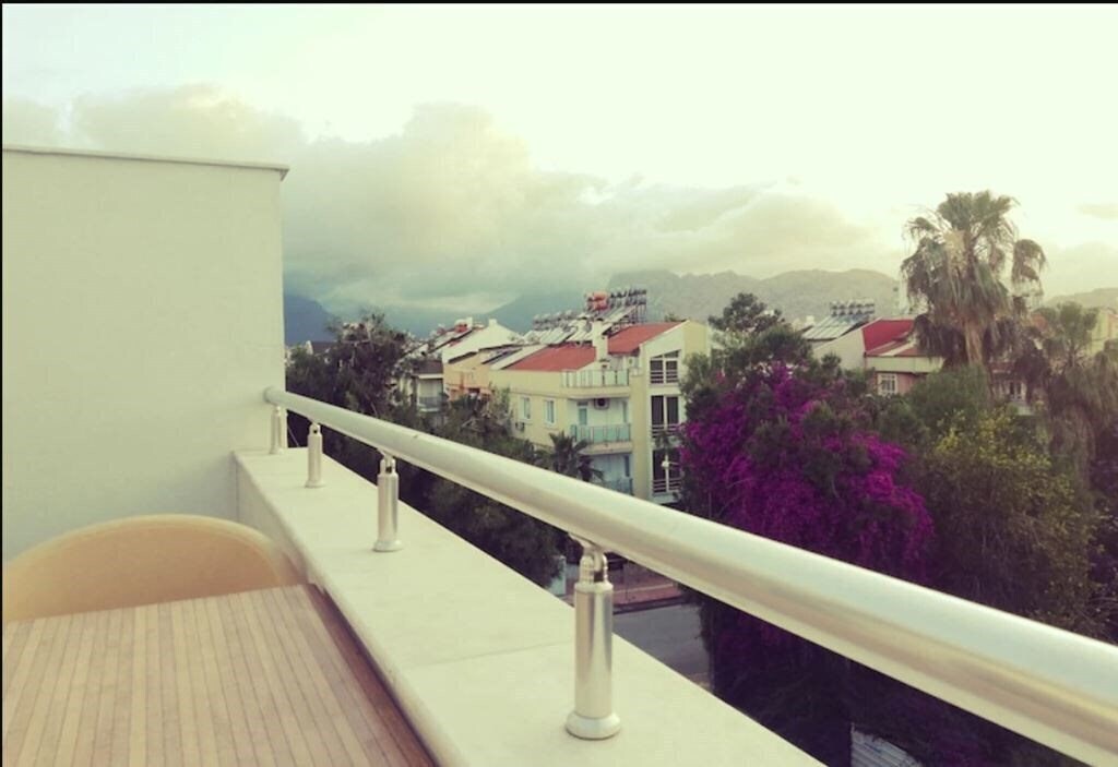 Фото Neva Suite Hotel (ex. Mustang Suite Hotel) 2*