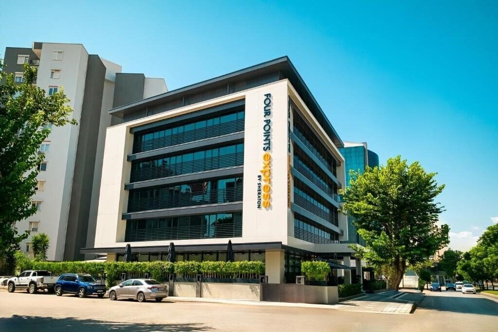 Отель Four Points Flex by Sheraton Antalya Lara (ex. Four Points Express by Sheraton Antalya Lara) 4*