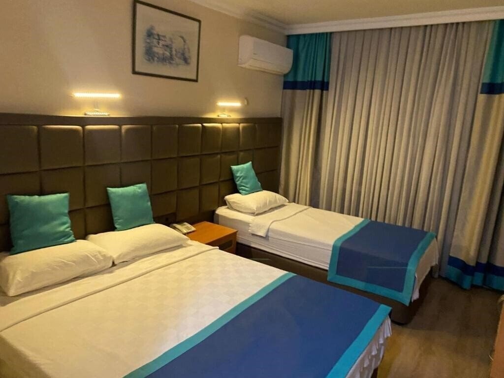 Фото Prima Hotel 3*