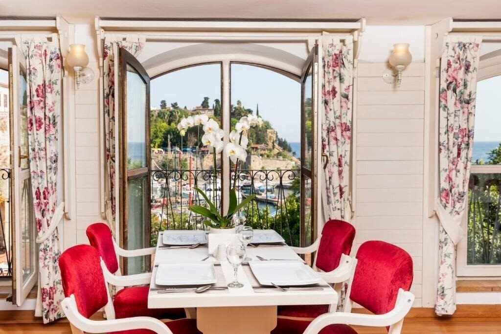 Изображение Adalya Port Hotel 4*
