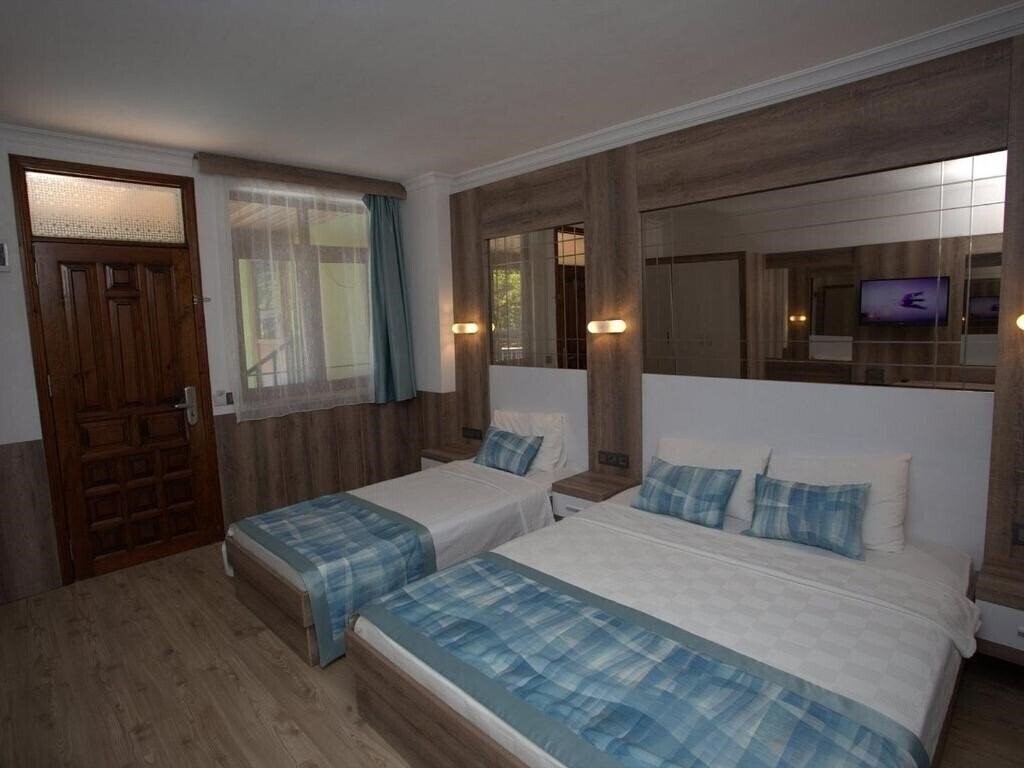 Фото Oscar Garden Hotel 3*