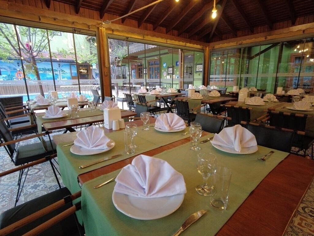 Картинка Oscar Garden Hotel 3*