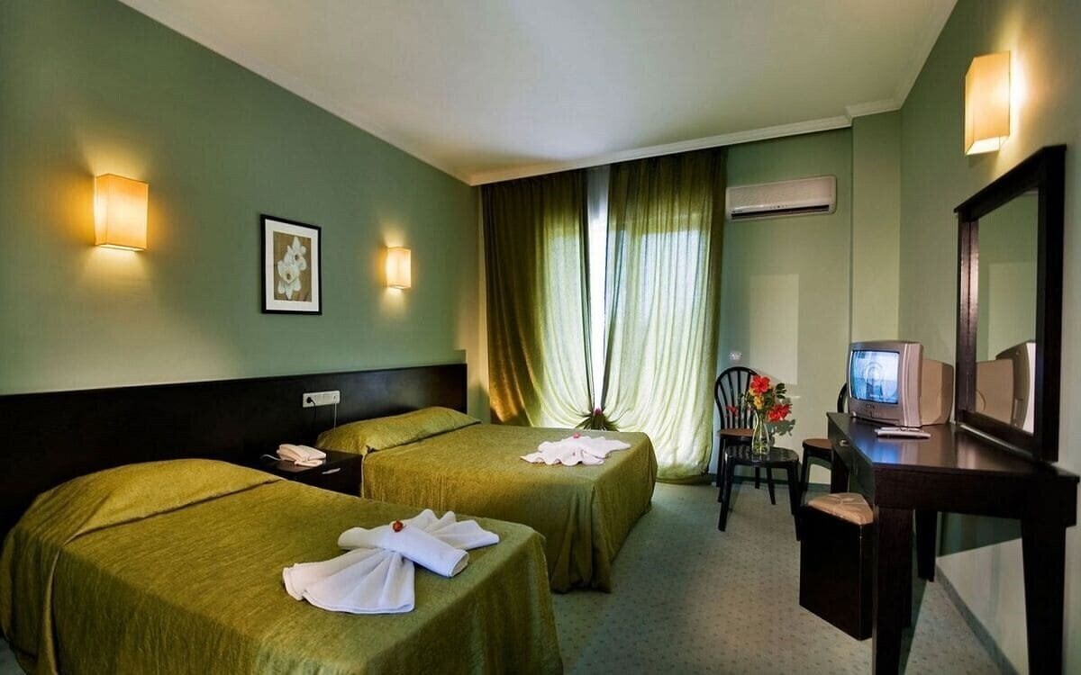 Изображение Larissa Beldibi Hotel 4*