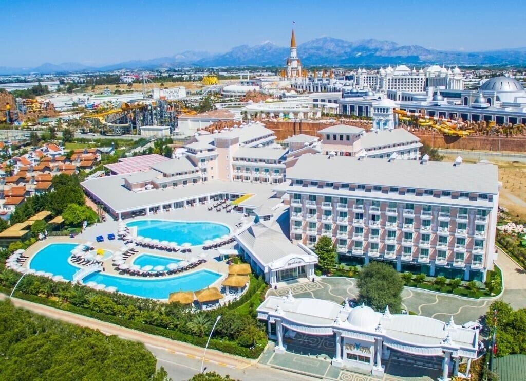 Отель Innvista Hotels Belek (ex. Vera Verde Resort) 5*