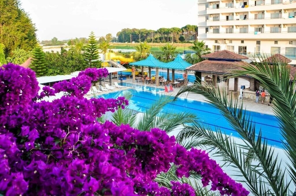 Отель Belkon Club Hotel 4*