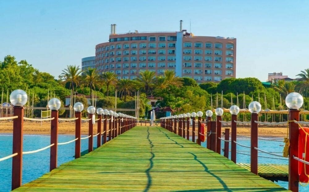 Отель Altis Resort Hotel & SPA 5*
