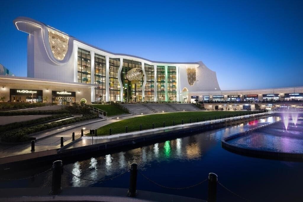 Отель The Land of Legends Nickelodeon Hotels & Resorts Antalya 5*