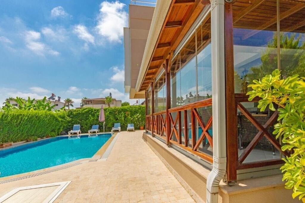 Фотография Paradise Town Villa Premium 3*