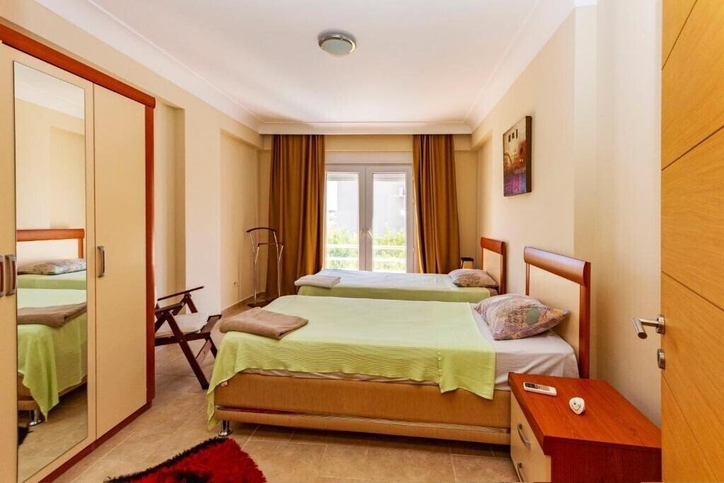 Фото Paradise Town Villa Art 3*