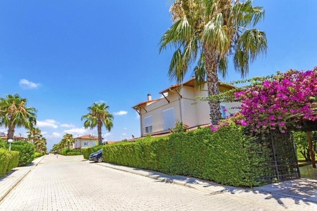 Изображение Paradise Town Villa Hazel 3*