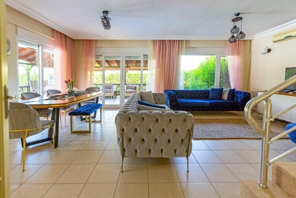 Изображение Paradise Town Villa Abel 3*