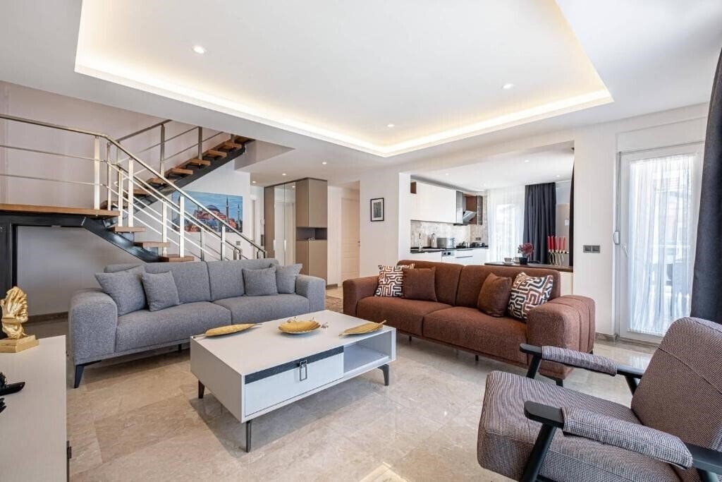 Фотография Belek Deluxe Suit 4*