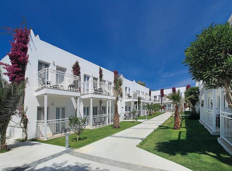 Отель Club Petunya 3*