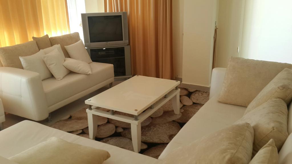 Фотография Sun & Sea Beach (ex. Golden Sunset) 3*