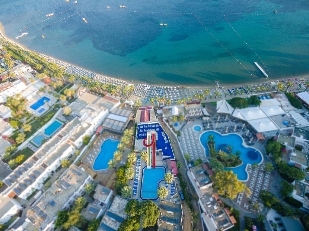 Отель Gumbet Anil Beach Hotel 3*