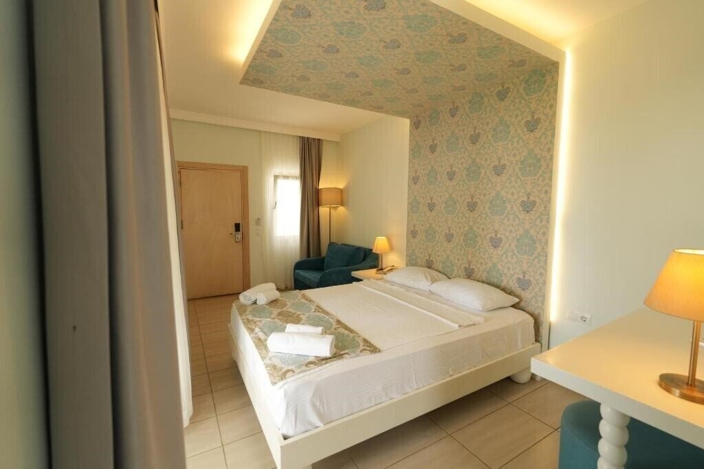 Изображение Babana Hotel 2*