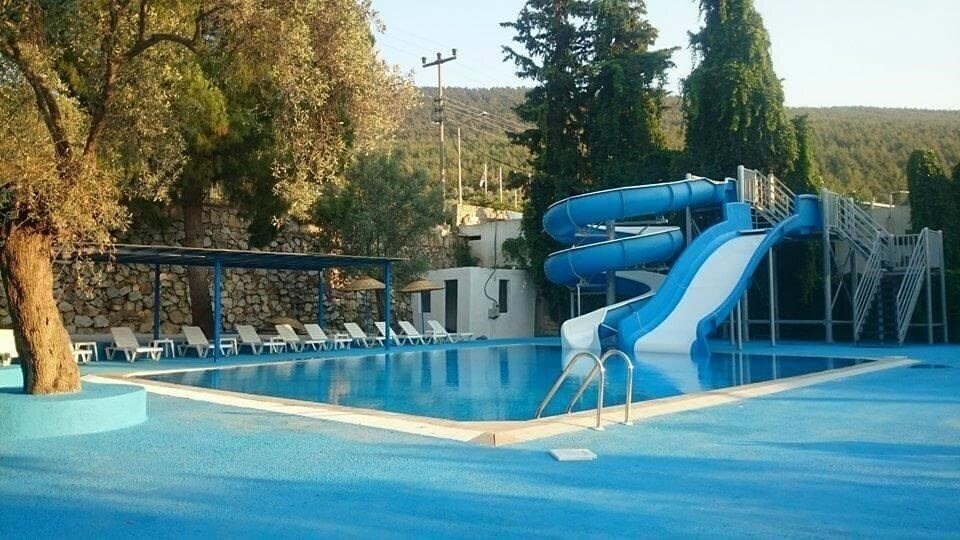 Отель Marvel Beach Hotel 3*