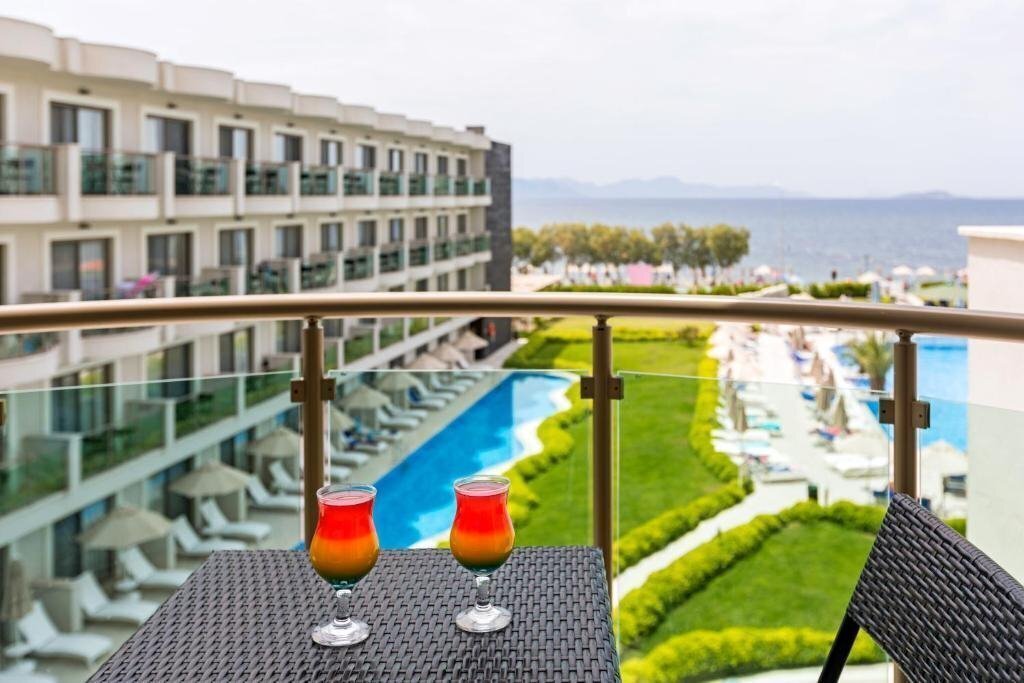 Фотография Kairaba Hotels Bodrum Princess (ex. Labranda Bodrum Princess & SPA, Sensimar Bodrum Resort & SPA, Sensimar Bodrum Adults Only) 5*