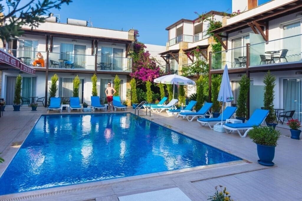 Фото Cotton Boutique Hotel 3*