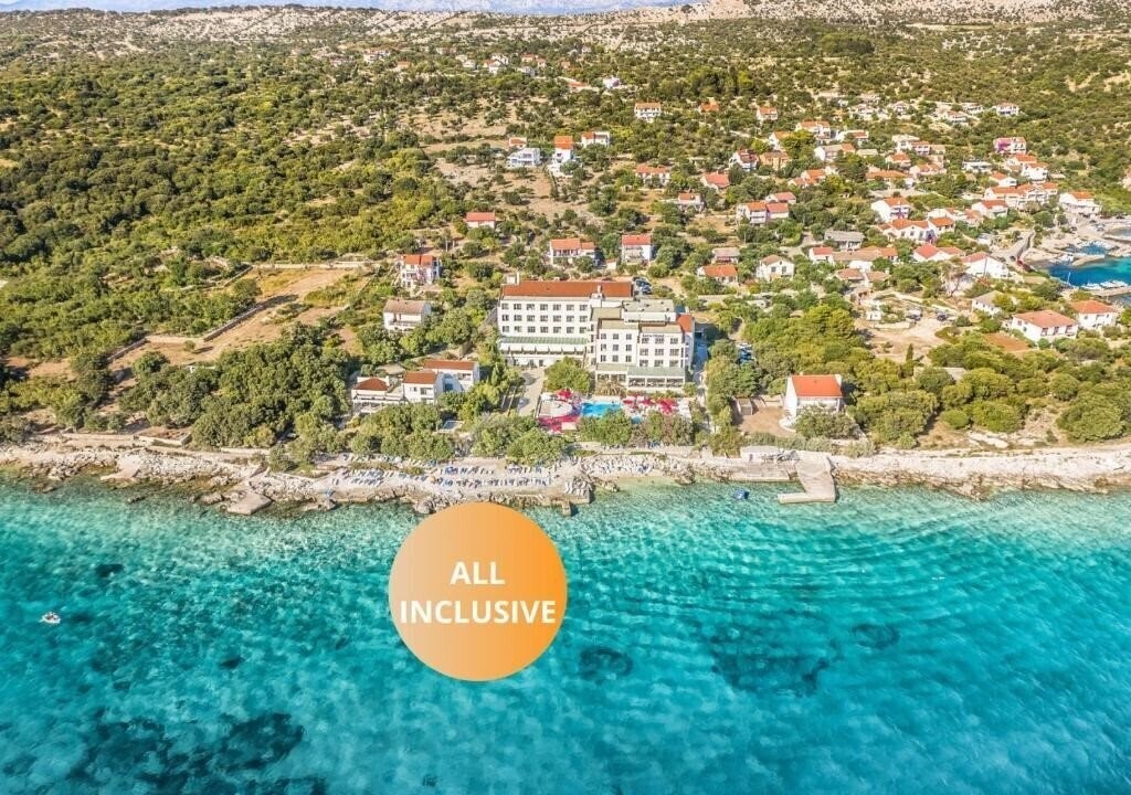 Отель La Luna Hostel 2*