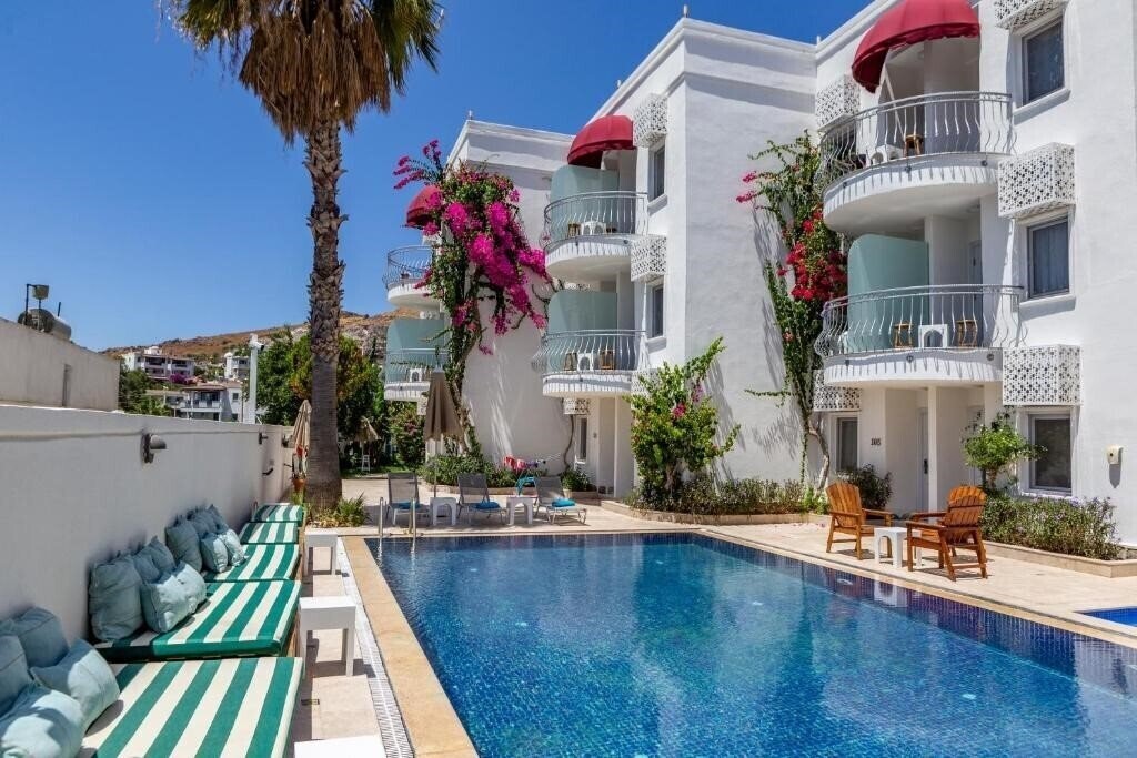 Изображение La Brezza Suite & Hotel 3*