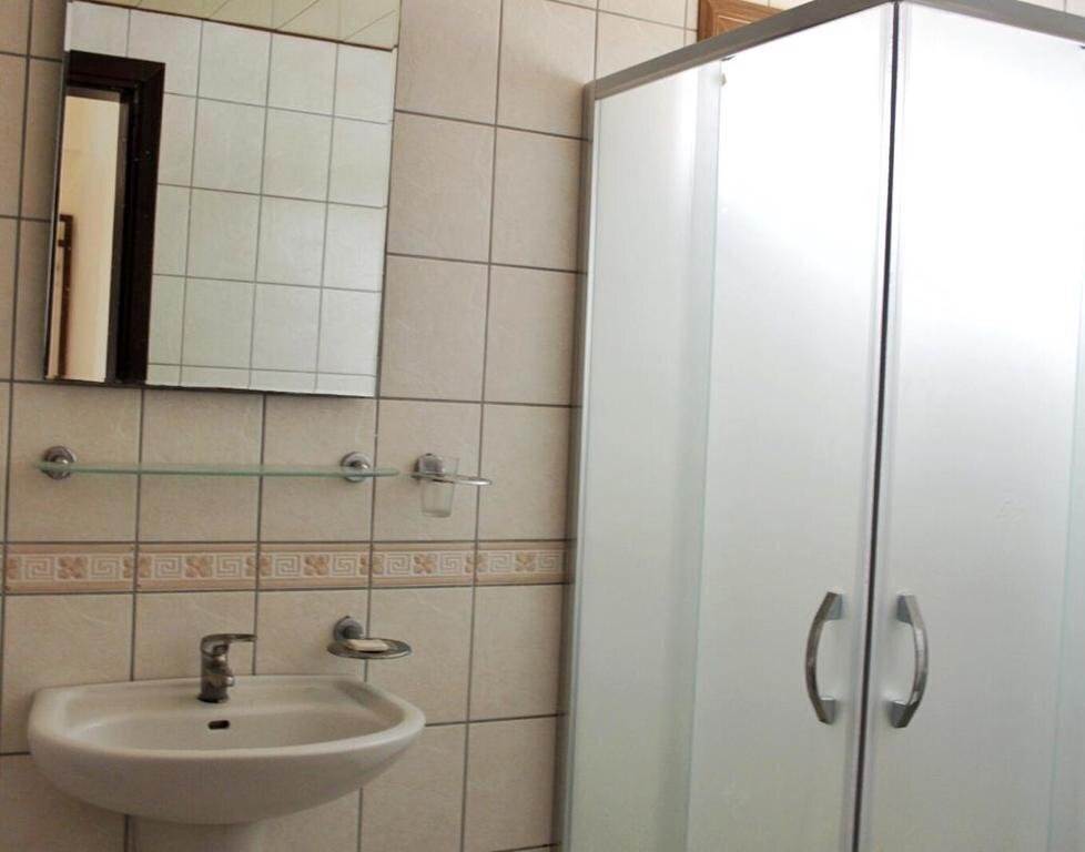 Фотография Ozukara Apartments I & Ii 3*