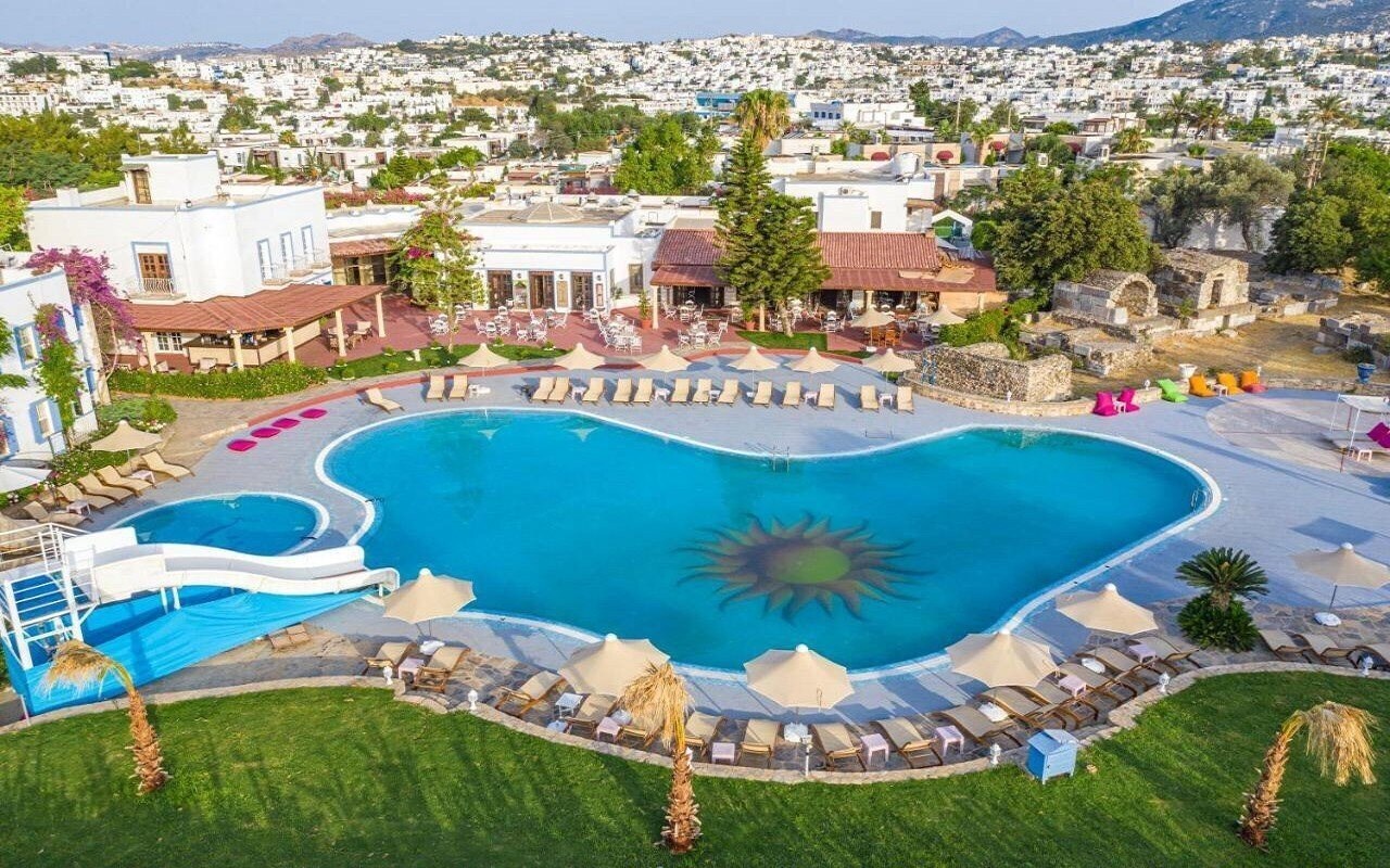 Фото Historical Museum Resort 3*