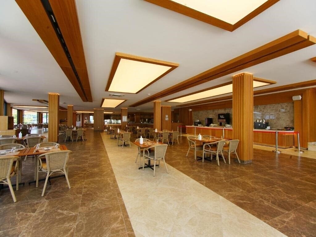 Фотография Blue Dreams Resort (ex. Blue Dreams Resort & SPA, Kairaba Blue Dreams Resort & Spa, Club Blue Dreams) 5*