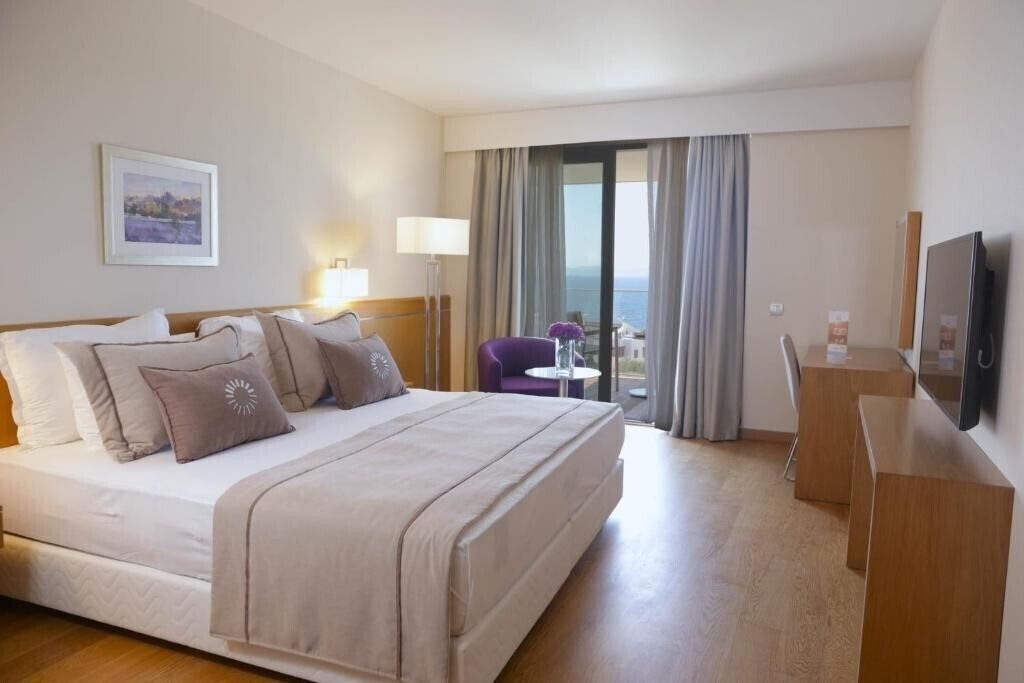 Фотография On Live Deluxe Hotel 5*