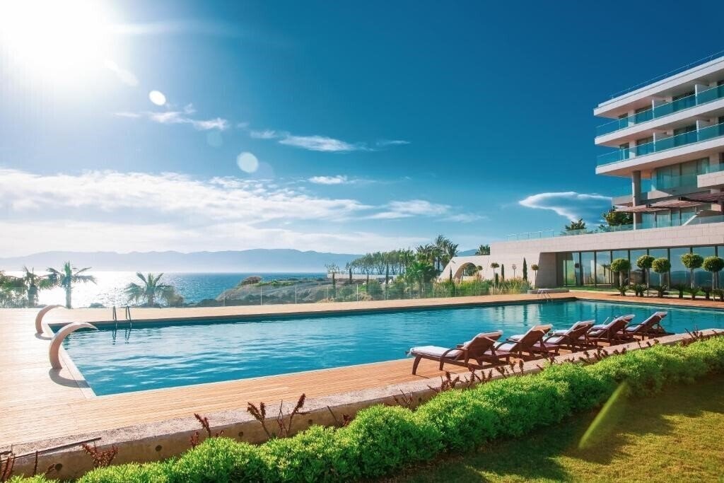 Отель Onlive Hotel 5*