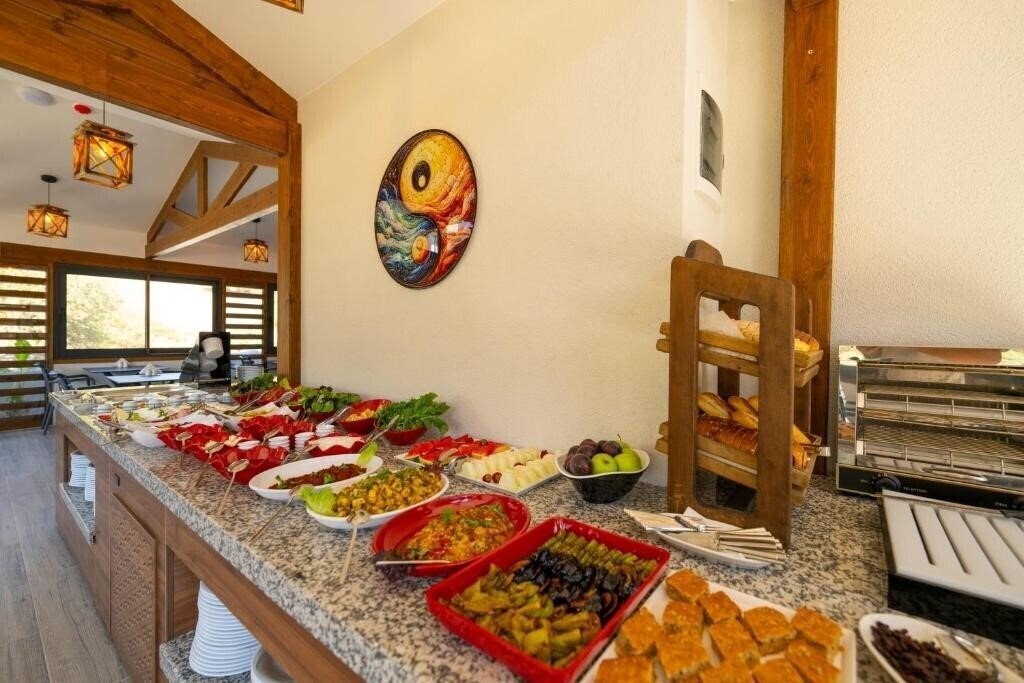 Картинка Marvelous Sarıgerme 3*