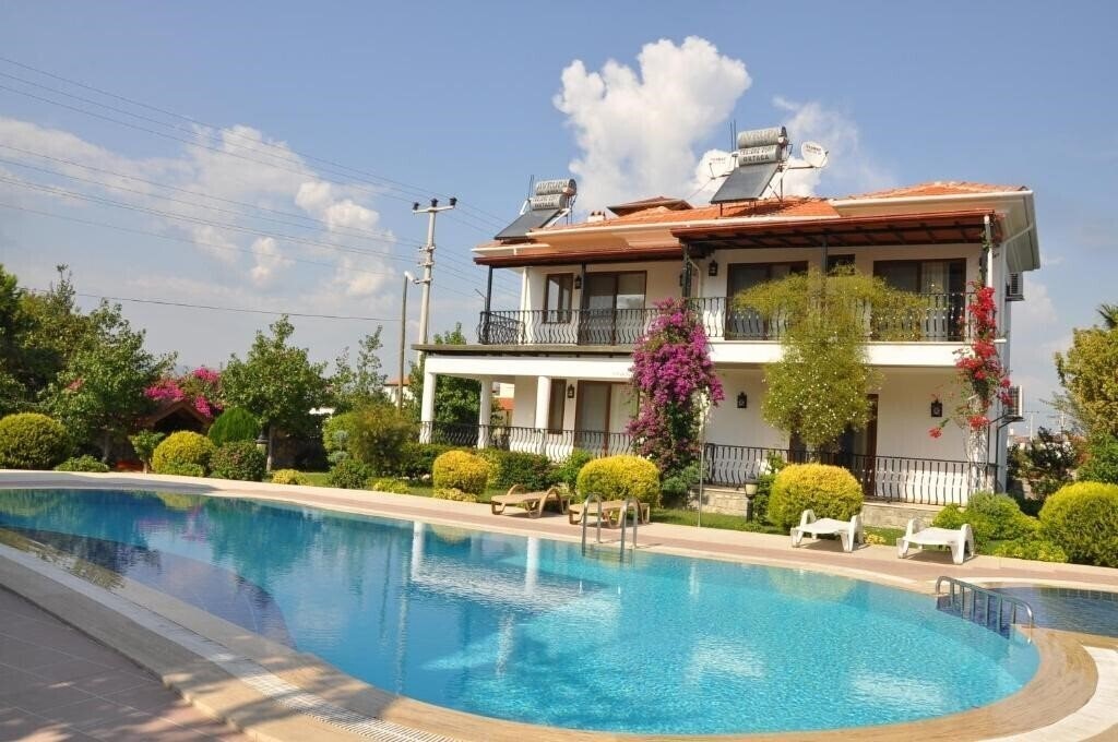 Фото Iztuzu Apart & Villas 3*