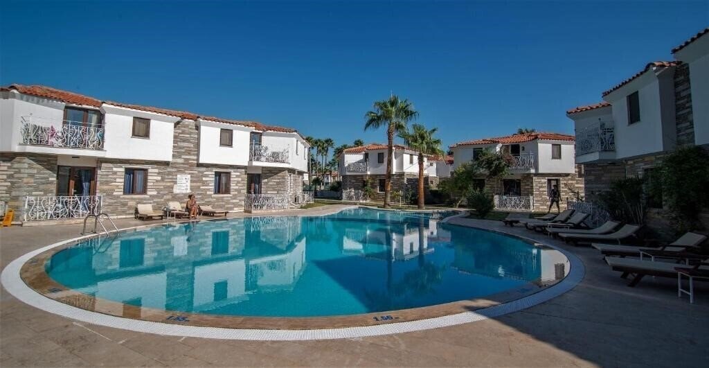 Отель Turay Hotel 3*