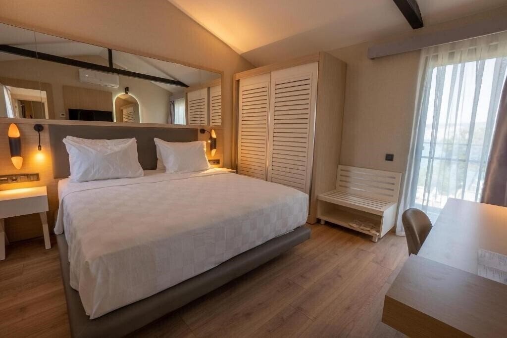 Картинка Long Beach Club Nature 5*